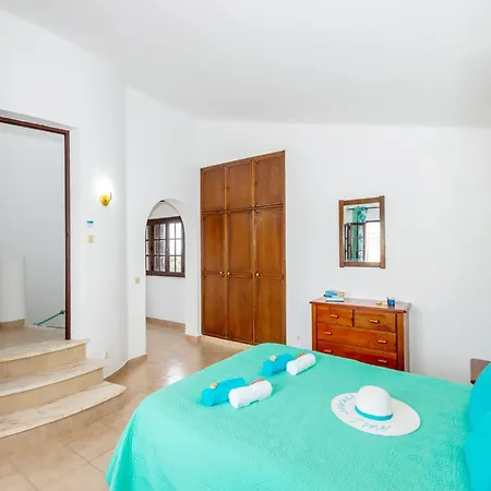 Villa Ushuaia With 3 Bedrooms