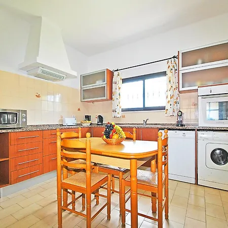 Villa Ushuaia With 3 Bedrooms *